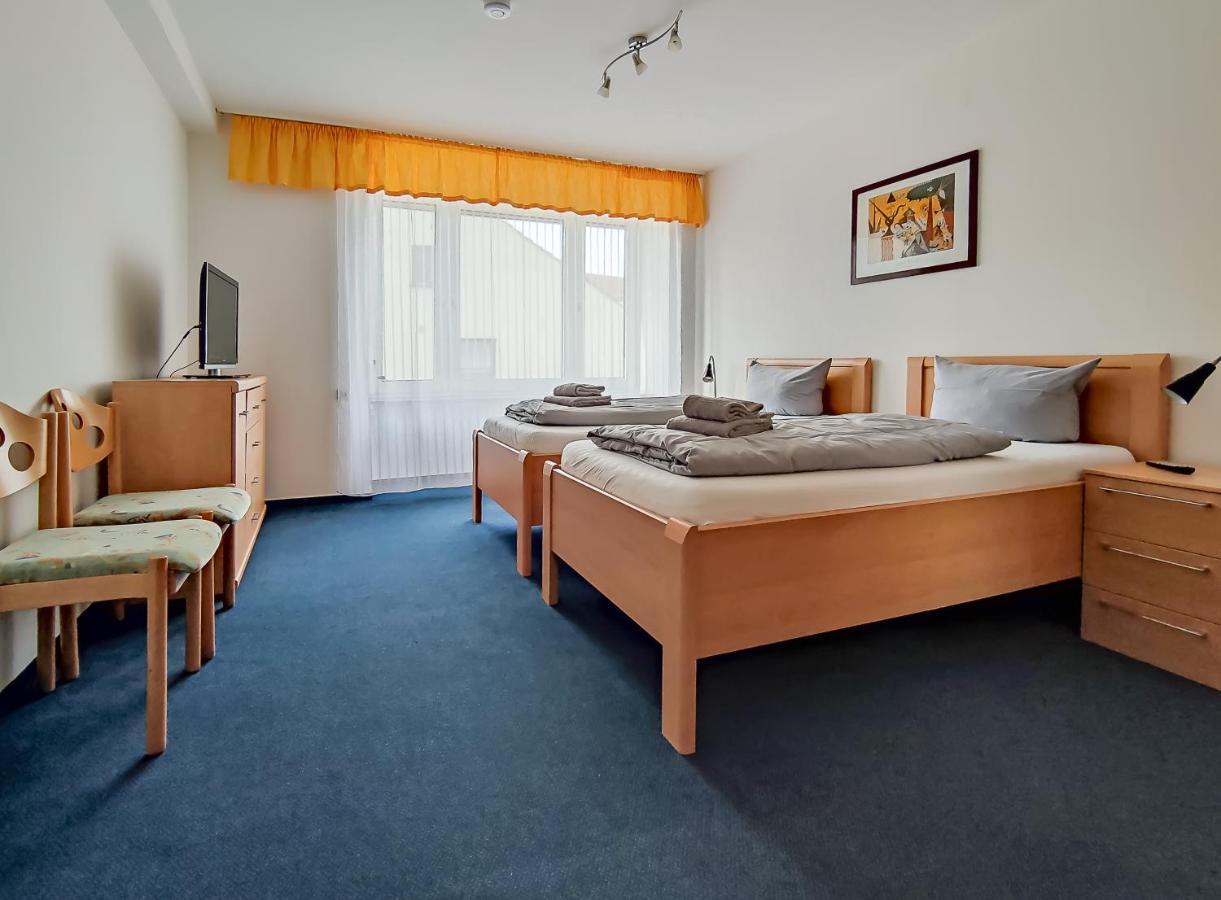 Zwehrener Hof 3* Кассель