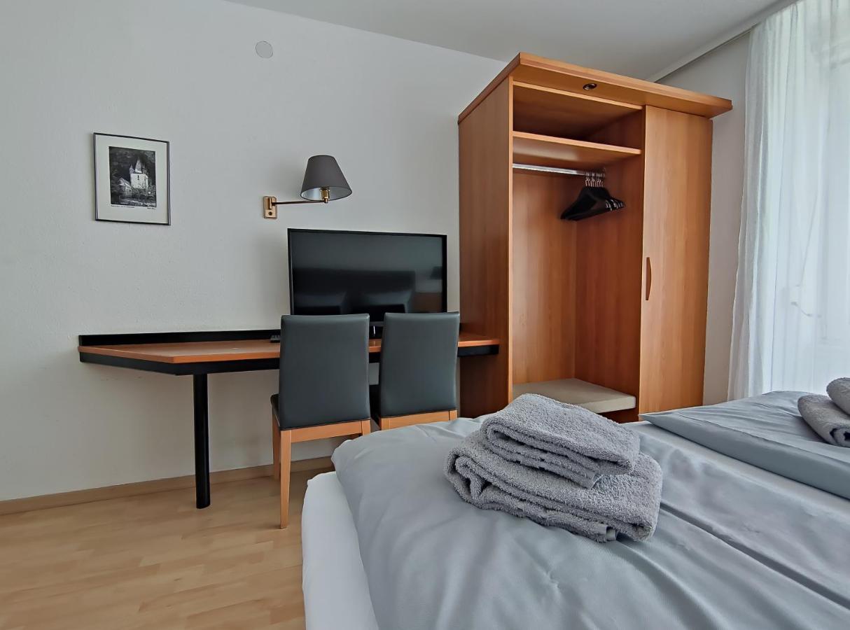 Zwehrener Hof 3* Кассель