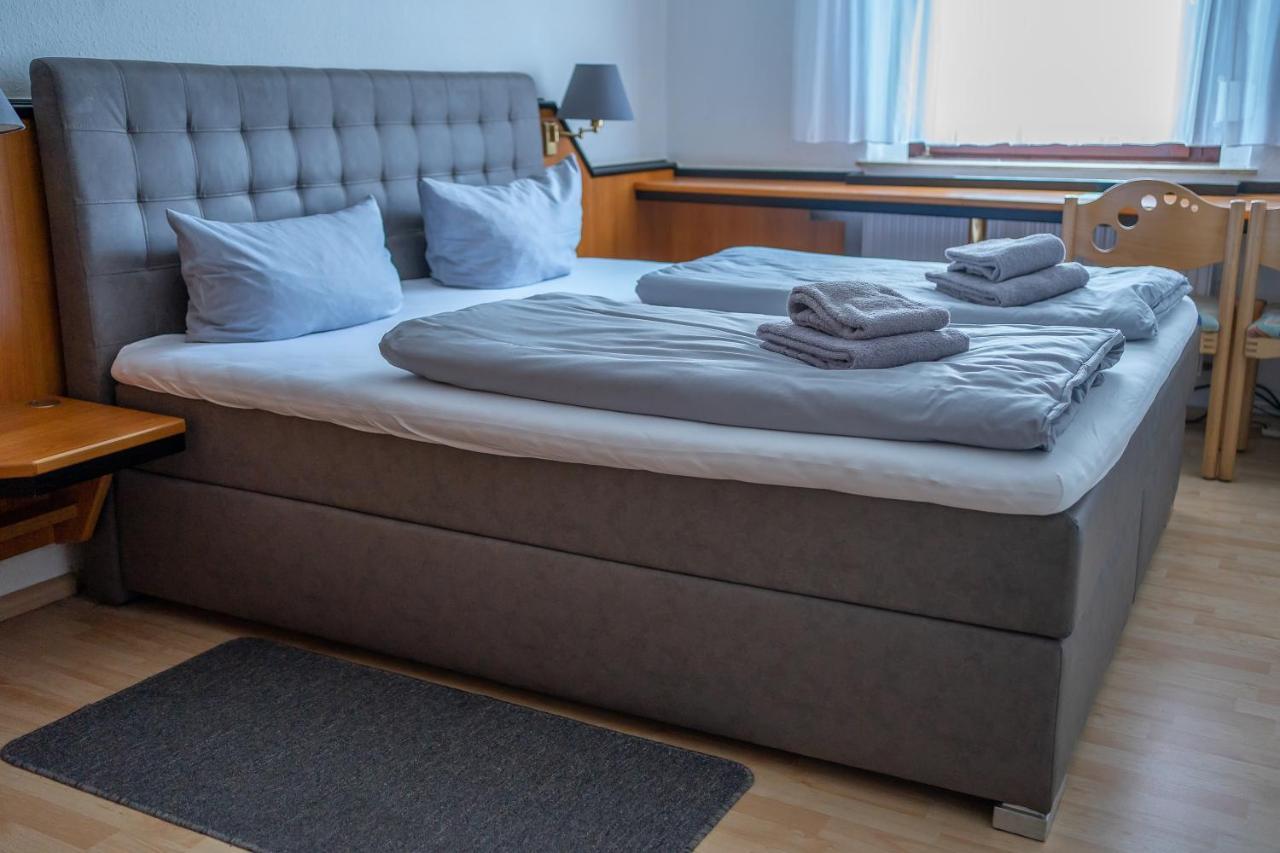 Hotel Zwehrener Hof 3*